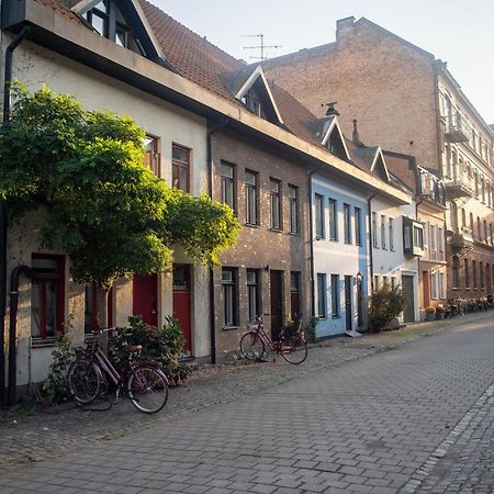 Townhouse Mitt I Centrala Malmoe Exterior foto